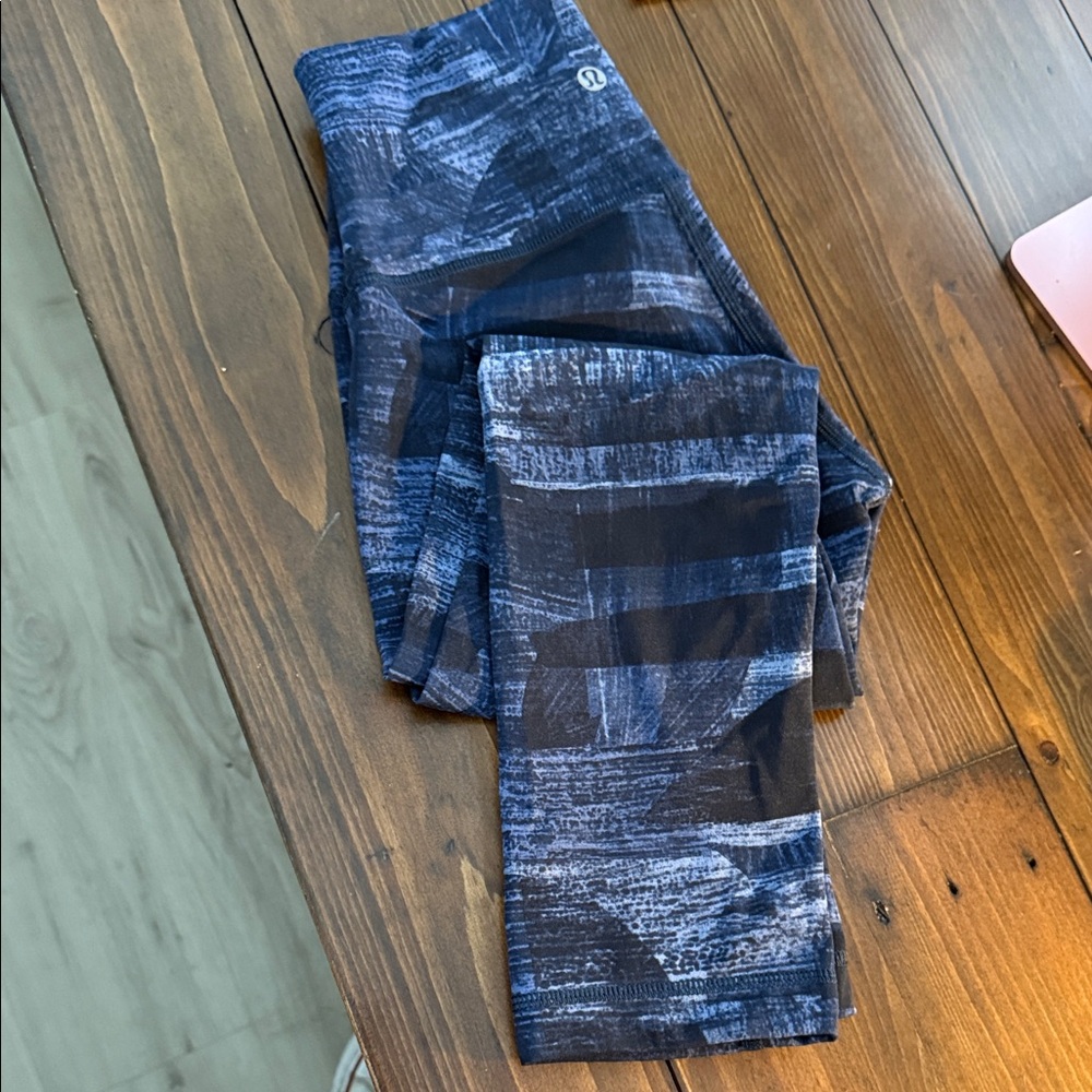 lululemon athletica Blue Patterned Leggings